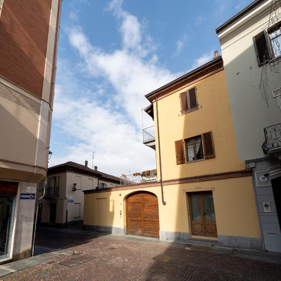 Casa Da Anna, Centro Storico Alloggio Di Design, Con Parcheggio Apartman Alba Kültér fotó